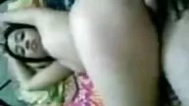 Le mec regarde la bl ...
