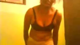 Fille femme sexy mur ...